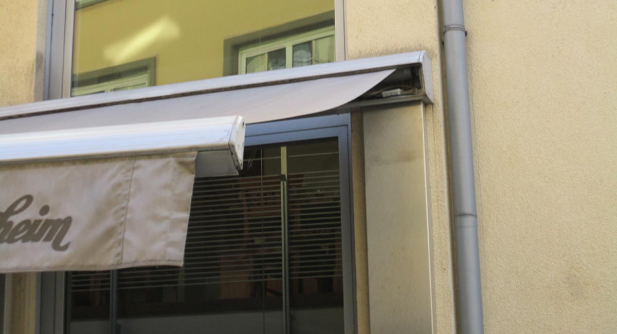 Neue Markisen in Düsseldorf bei L'Osteria Vetro 