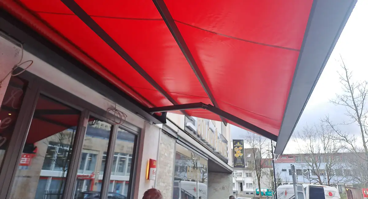 LEINER CASA SUNRAIN Markisenanlage am Bistro Café Rendezvous in Burscheid