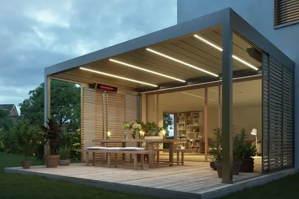 Lamellendach mit LED Lichtstreifen und seitlichem Windschutz