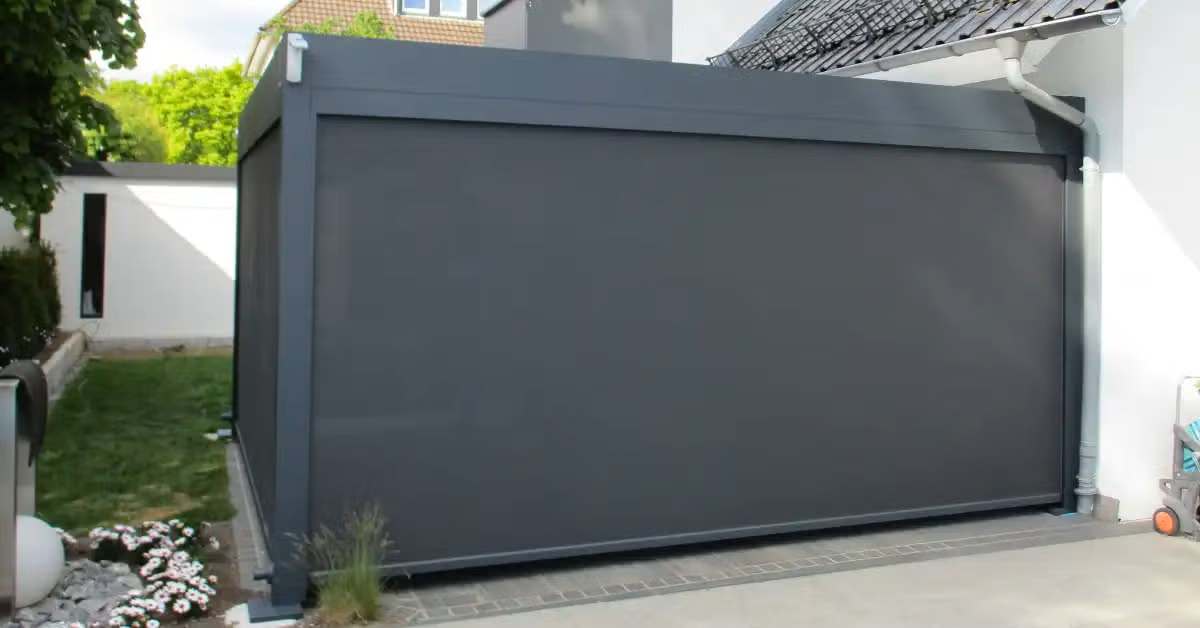 WAREMA Lamaxa L50 mit LED, Heizstrahlern und easyZIP in Wuppertal